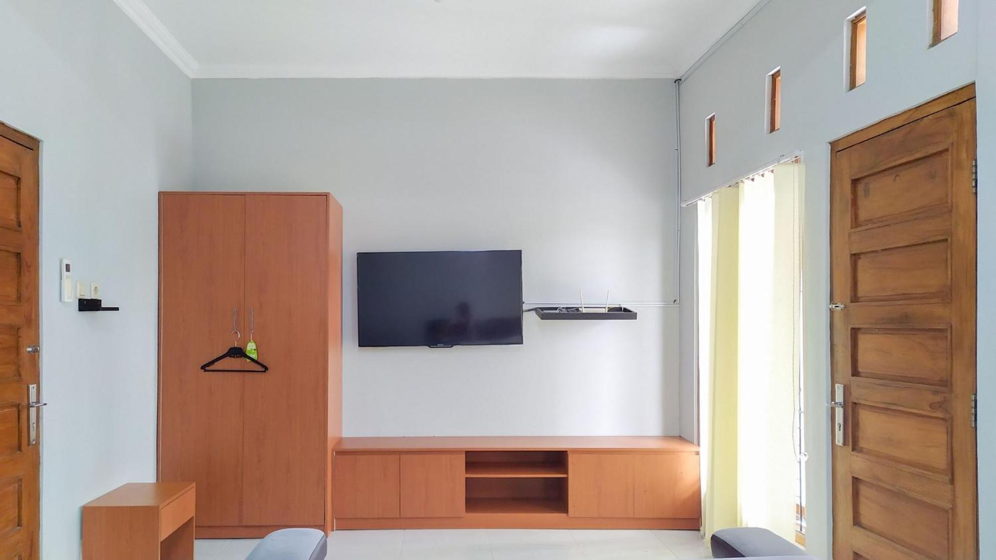 Omah Leren Mitra Reddoorz Near Gembiraloka Zoo Yogyakarta Ξενοδοχείο Εξωτερικό φωτογραφία