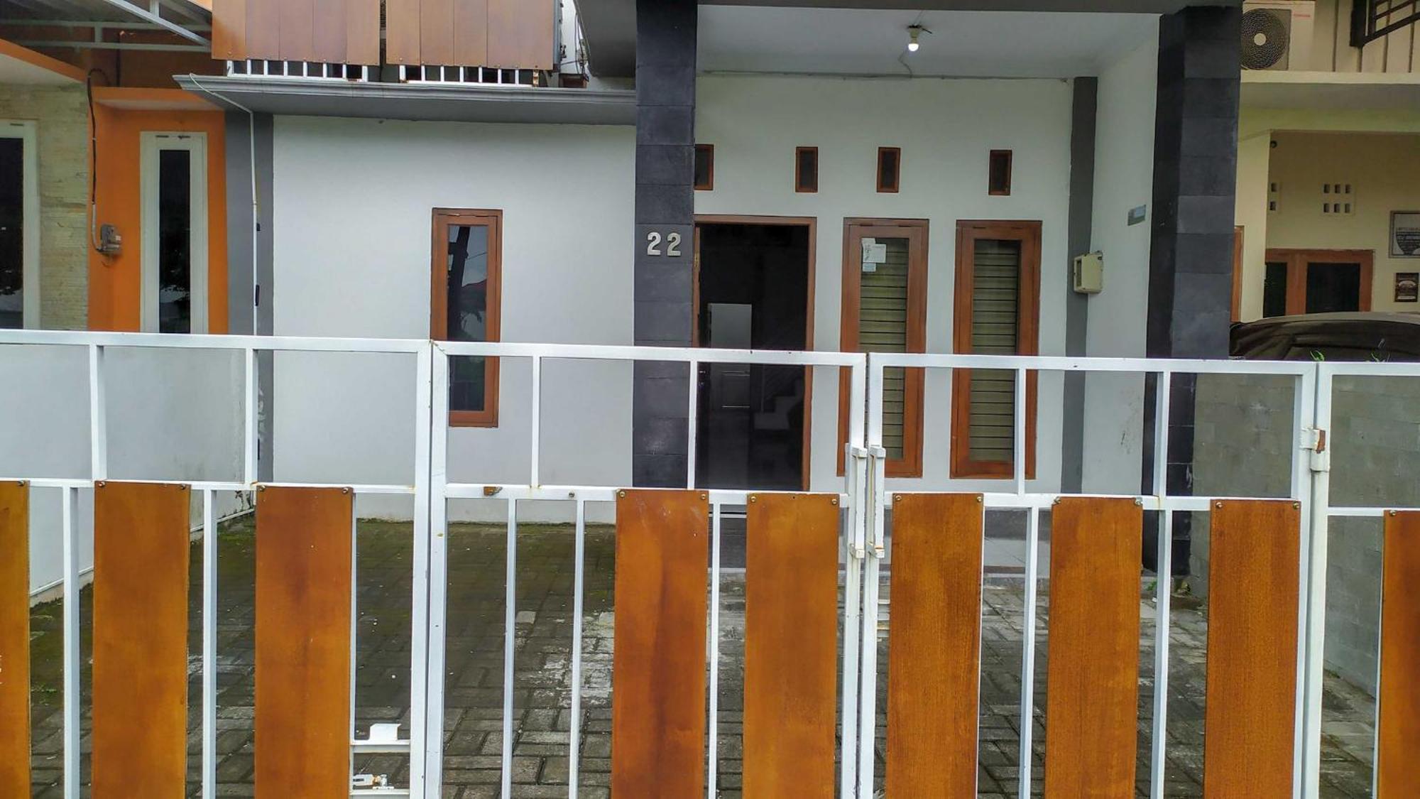 Omah Leren Mitra Reddoorz Near Gembiraloka Zoo Yogyakarta Ξενοδοχείο Εξωτερικό φωτογραφία